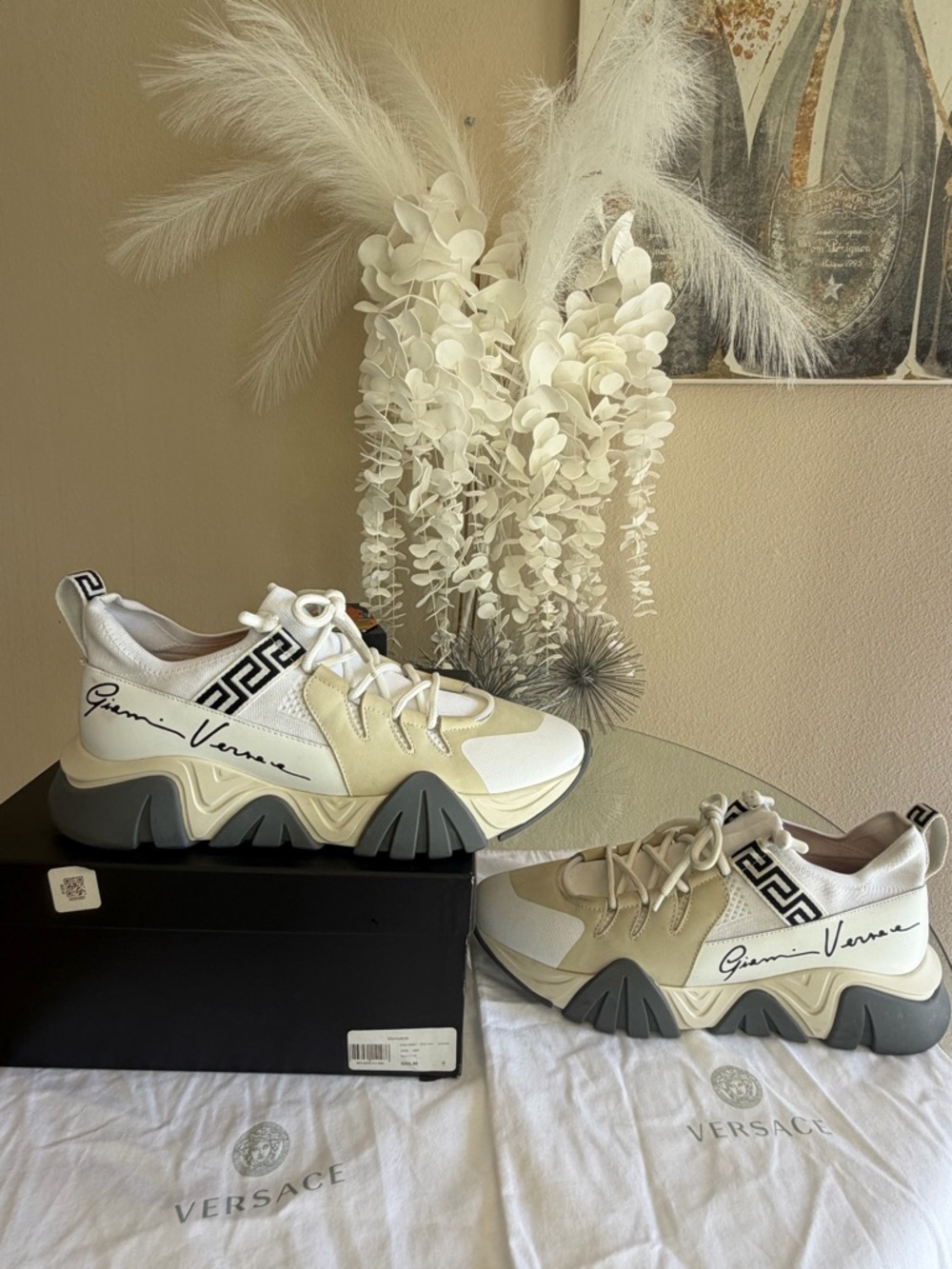 Authentic Versace Cream White & Gray Signature Chunky Sneaker - Picture 2 of 6